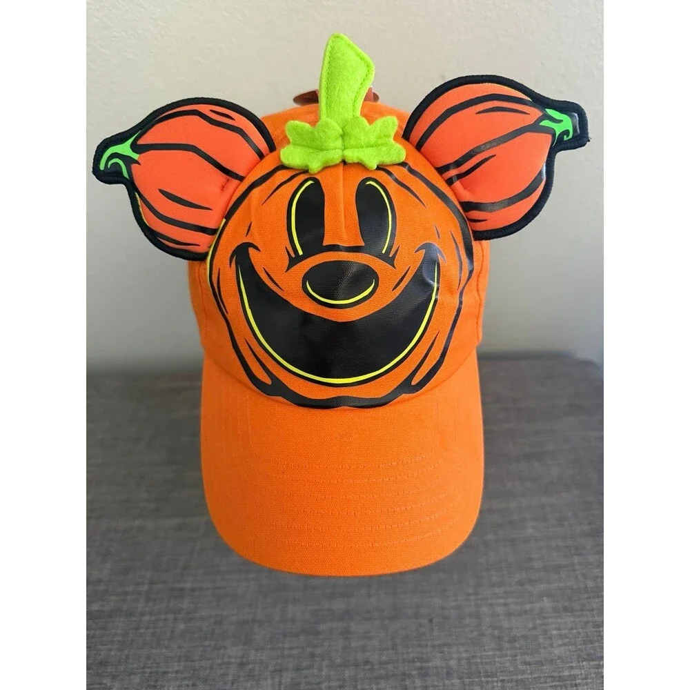 NWT Disney Parks Mickey’s Pumpkin Patch Glow In Dark Hat “One size fits most”